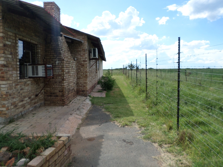 8 Bedroom Property for Sale in Ventersdorp North West